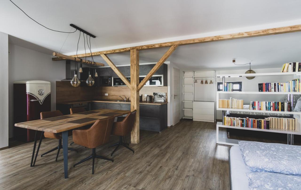Modernes Loft Vor Den Toren Des Chiemgaus Tacherting 外观 照片