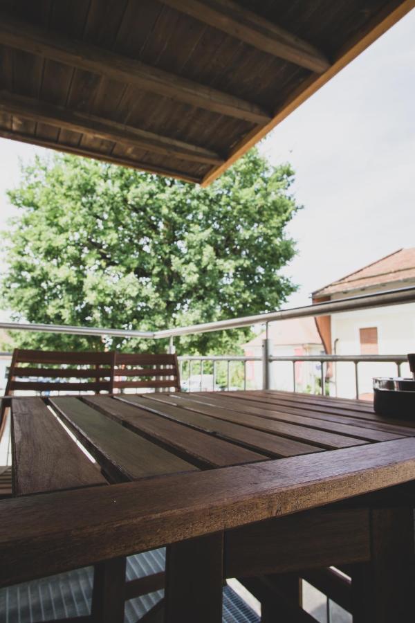 Modernes Loft Vor Den Toren Des Chiemgaus Tacherting 外观 照片