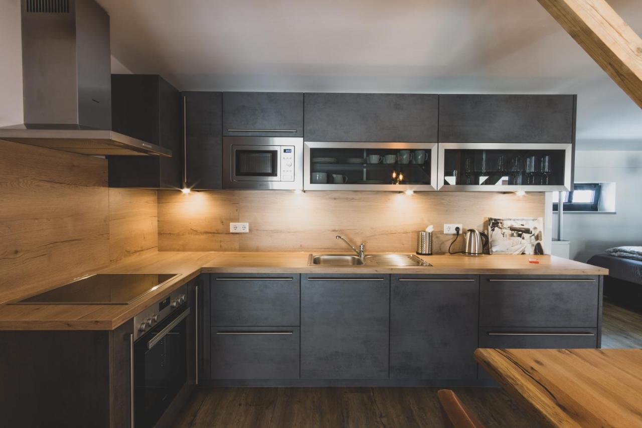Modernes Loft Vor Den Toren Des Chiemgaus Tacherting 外观 照片